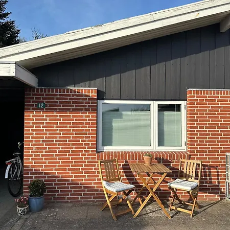 Charming, Comfortable And Cozy Little Home *